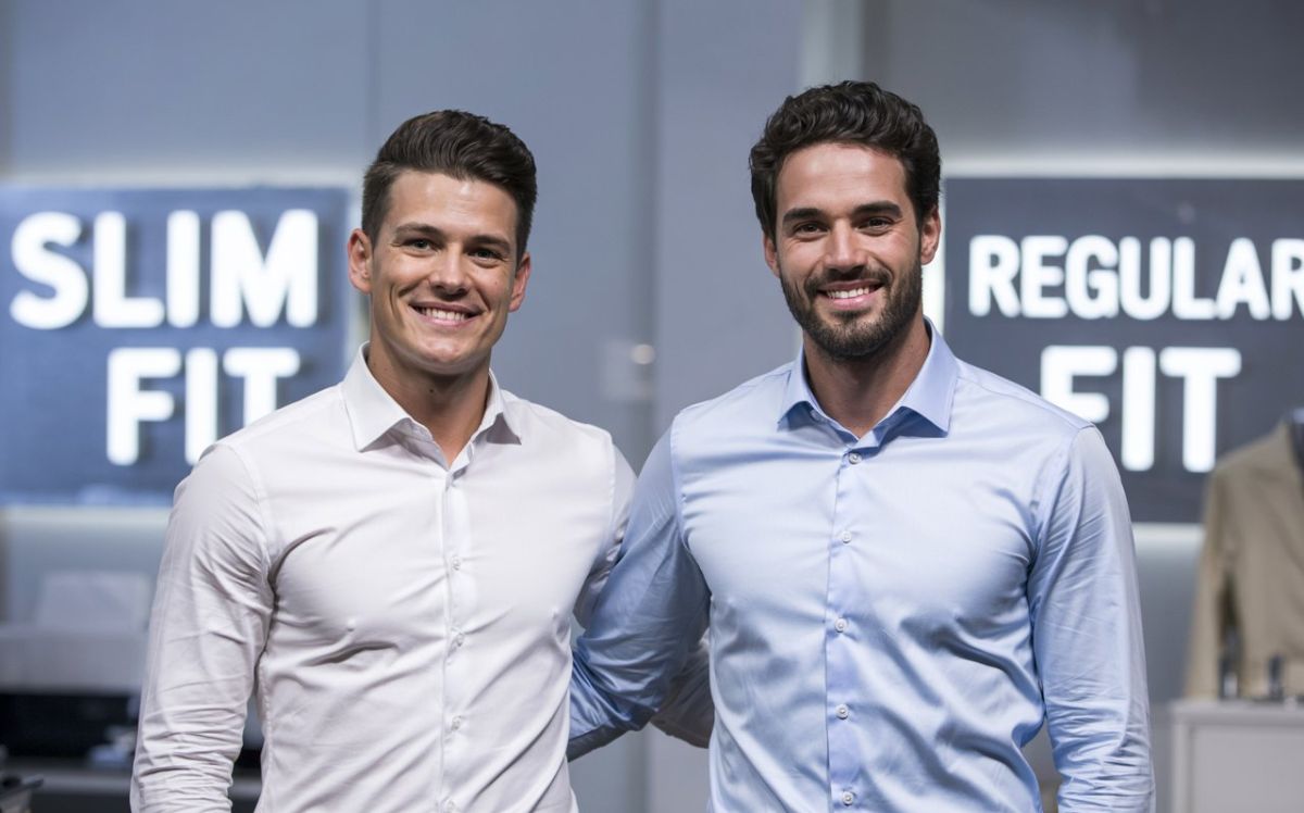 Slim Fit vs Regular Fit Shirt