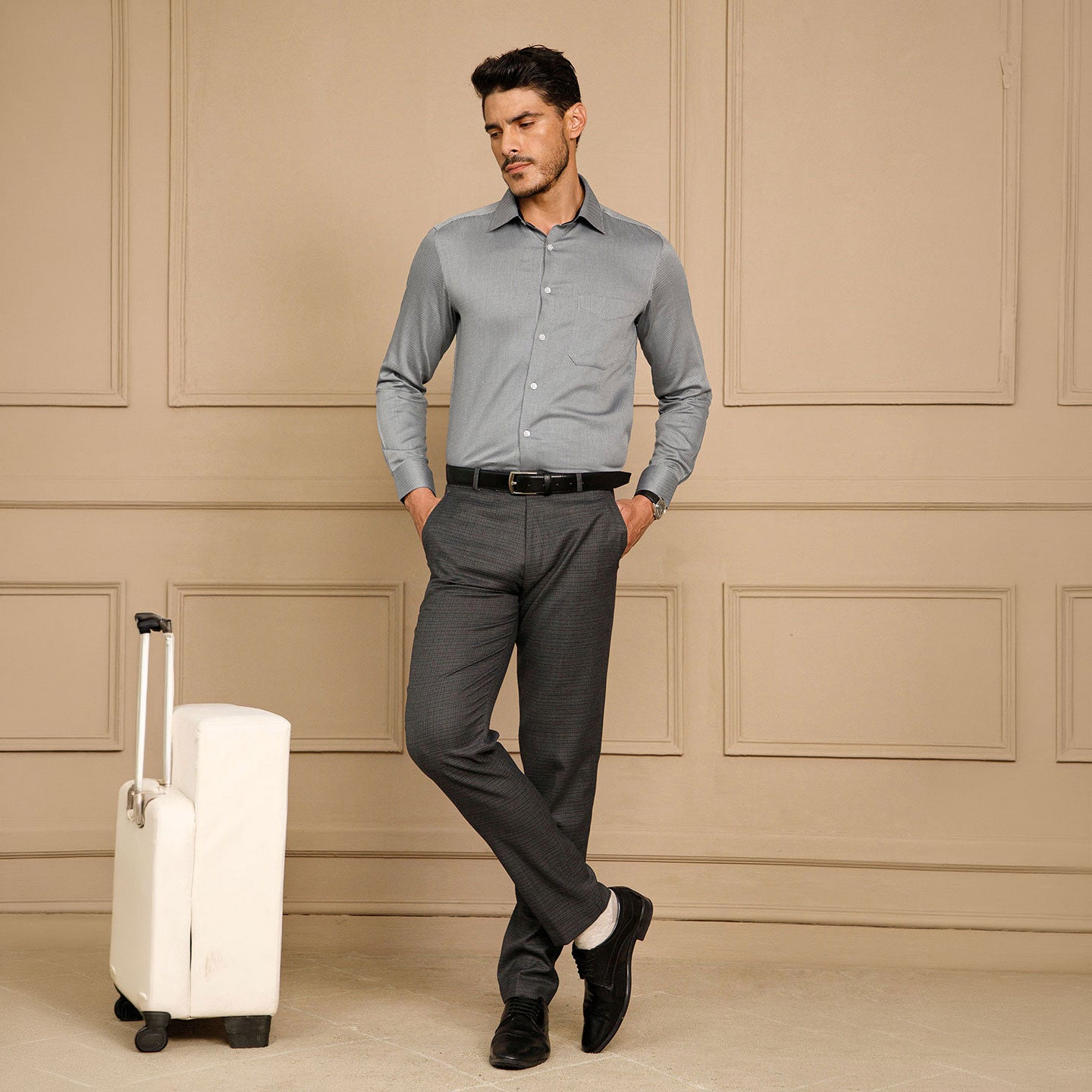Shepherd Houndstooth Shirt In Smokey Black