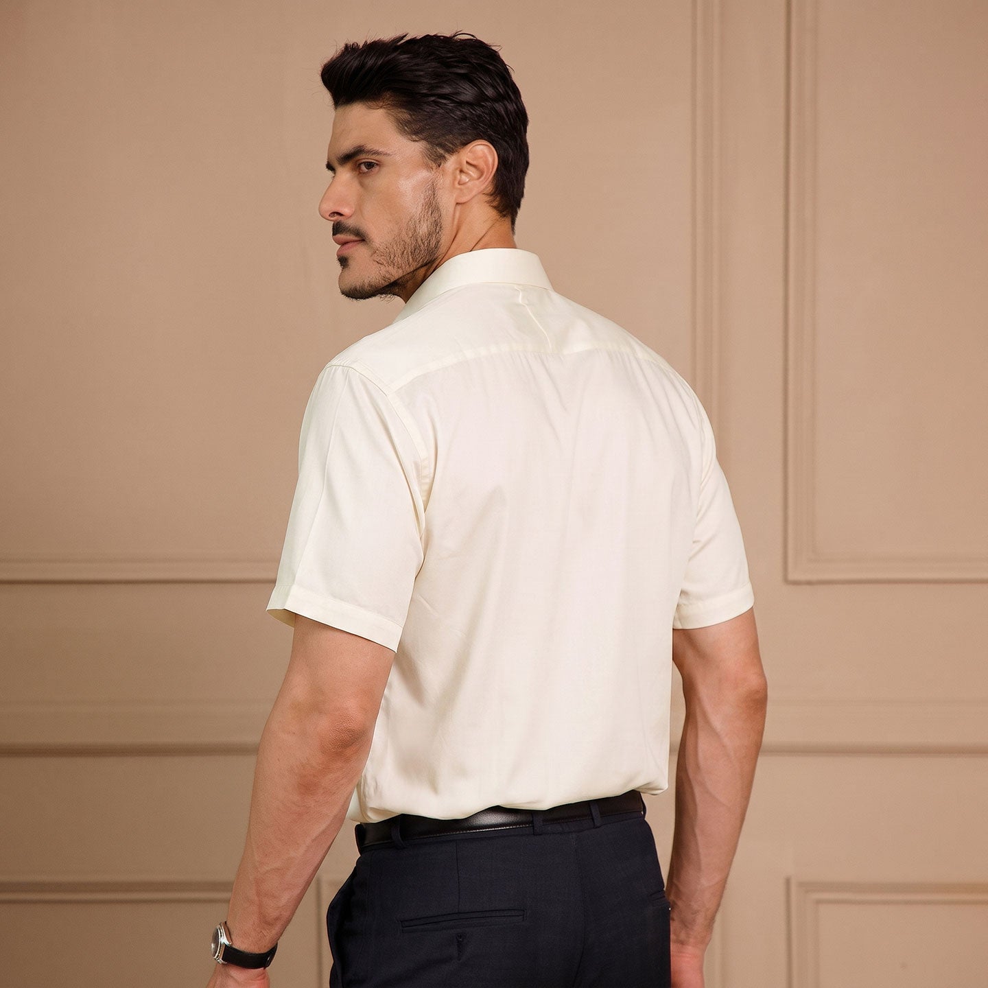 Ashley Half Sleeves Giza Cotton Shirt In Vanilla